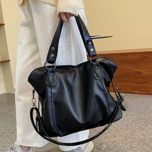 Black Leather Purse with Strap*